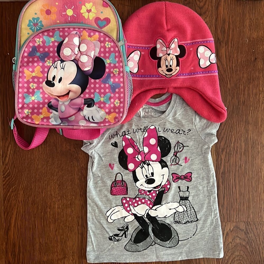 Disney Minnie Mouse Bundle Hat, Shirt and Backpack